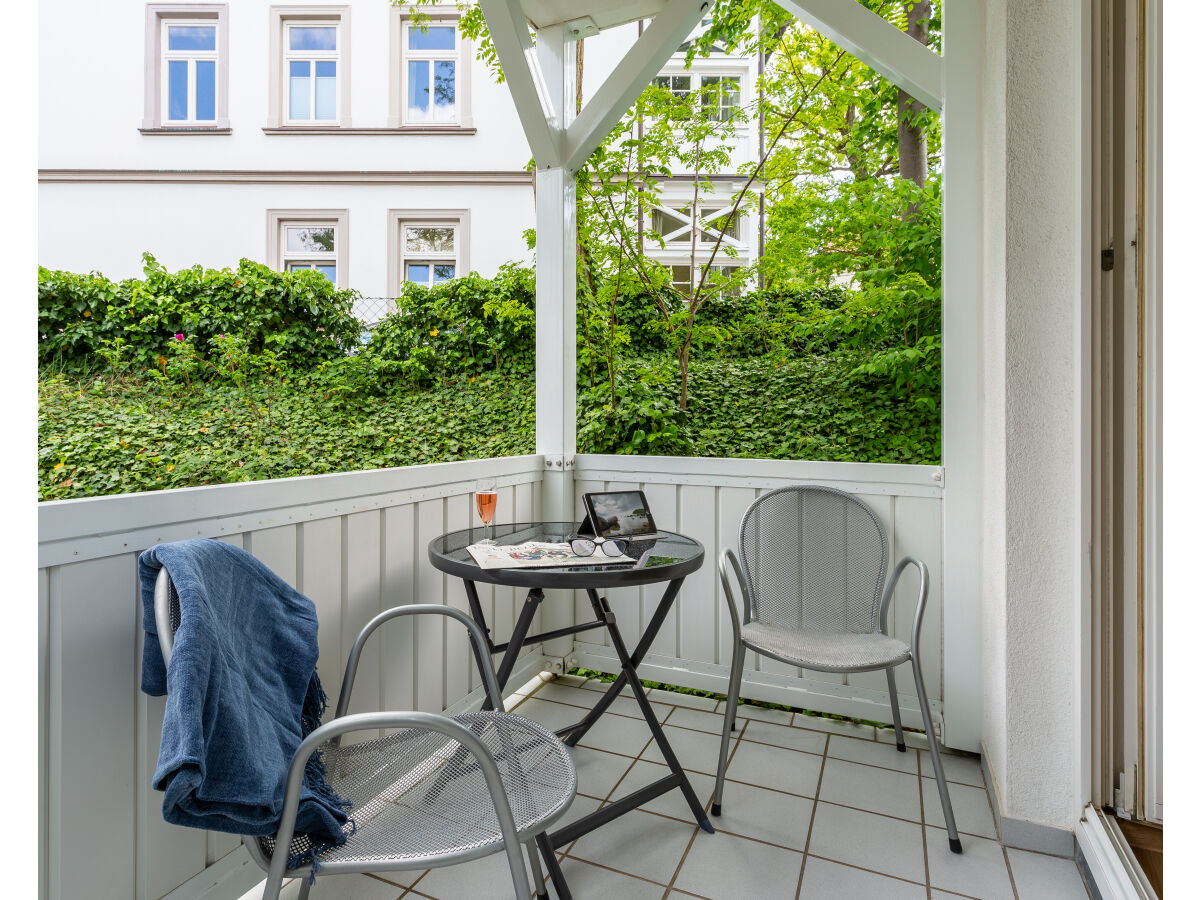 Balkon ins Grüne