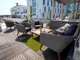 Sun deck