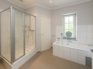 Castle Spa Features 22