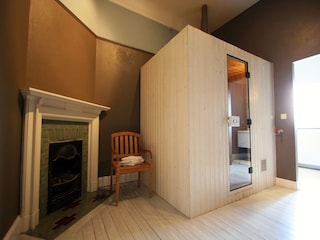 Castle Spa  40