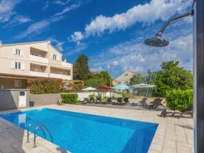 Appartement de vacances NAYA avec grande piscine chauffée de 50m2 - Nérézine - image1