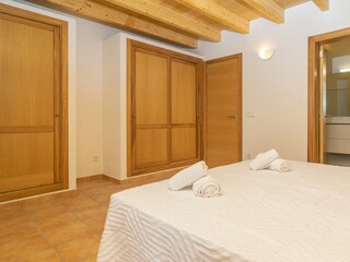 Villa Es Capdella Features 33