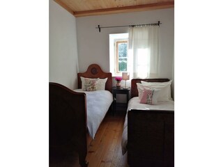 Schlafzimmer zwei betten