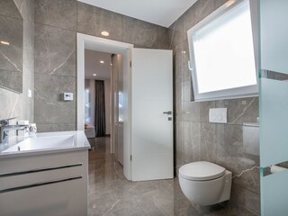 Casa per le vacanze Ladrovići Caratteristiche 32