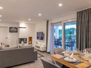 Casa per le vacanze Ladrovići Caratteristiche 19