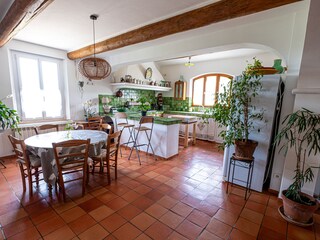 Casale Fox-Amphoux Caratteristiche 16