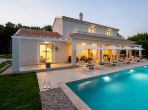 Villa Oliveti in Tar, Istrien