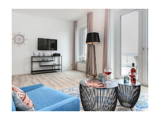 Hafenspitze App. 18 - Blick vom Sofa auf den TV