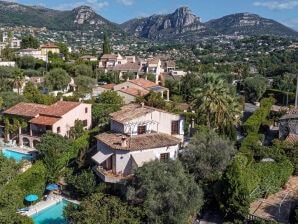 met tuin en privézwembad in Vence – 554 VEN