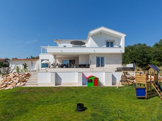Villa Kastelir Buitenaudio-opname 2