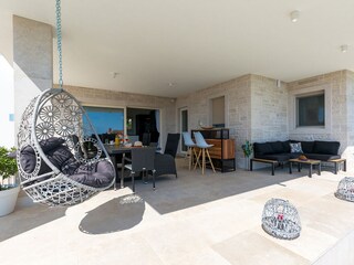 Villa Kastelir Buitenaudio-opname 3