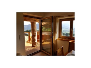 Wohn- Essraum mit Balkon