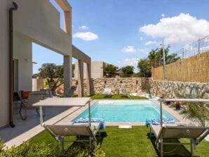 Villa Shamsi