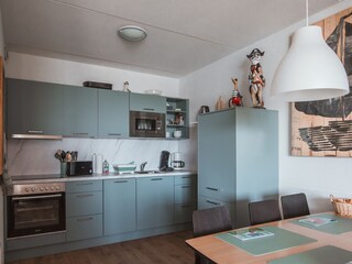 Backofen, Geschirrsp, Gefrierfach