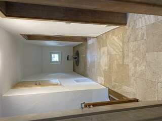 929D5456-B72A-4D4F-A5B8-9096B3CAD356