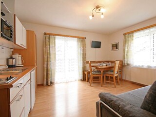 Wohnküche mit Couch, Top 2