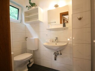 WC mit Waschbecken, Top 3