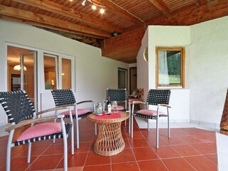 Überdachte Terrasse