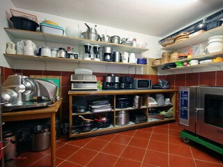 Küche mit Ofen