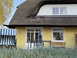 30 m2 sichtgeschützte Terrasse