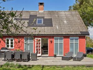 12 Personen Ferienhaus in Nexø - Sommerodde - image1