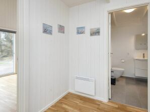 8 Personen Ferienhaus in Grenaa - Gjerrild Nordstrand - image1