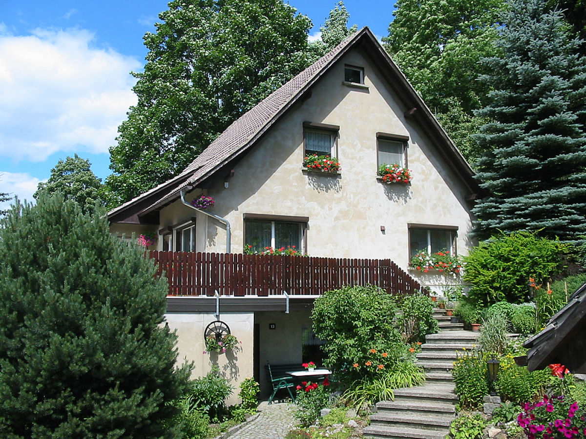 Unser Haus - Ihre Ferienwohnung