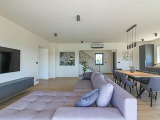 Villa Loborika Caratteristiche 20