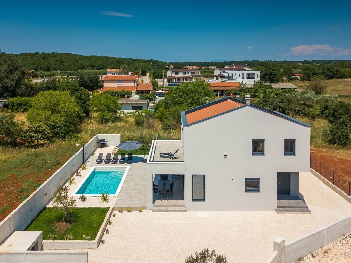 Villa Esire in Pula - wiibuk.com