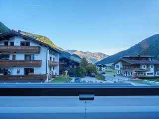 Ausblick Küche FW3 Rastkogel Apartments Egger Tux