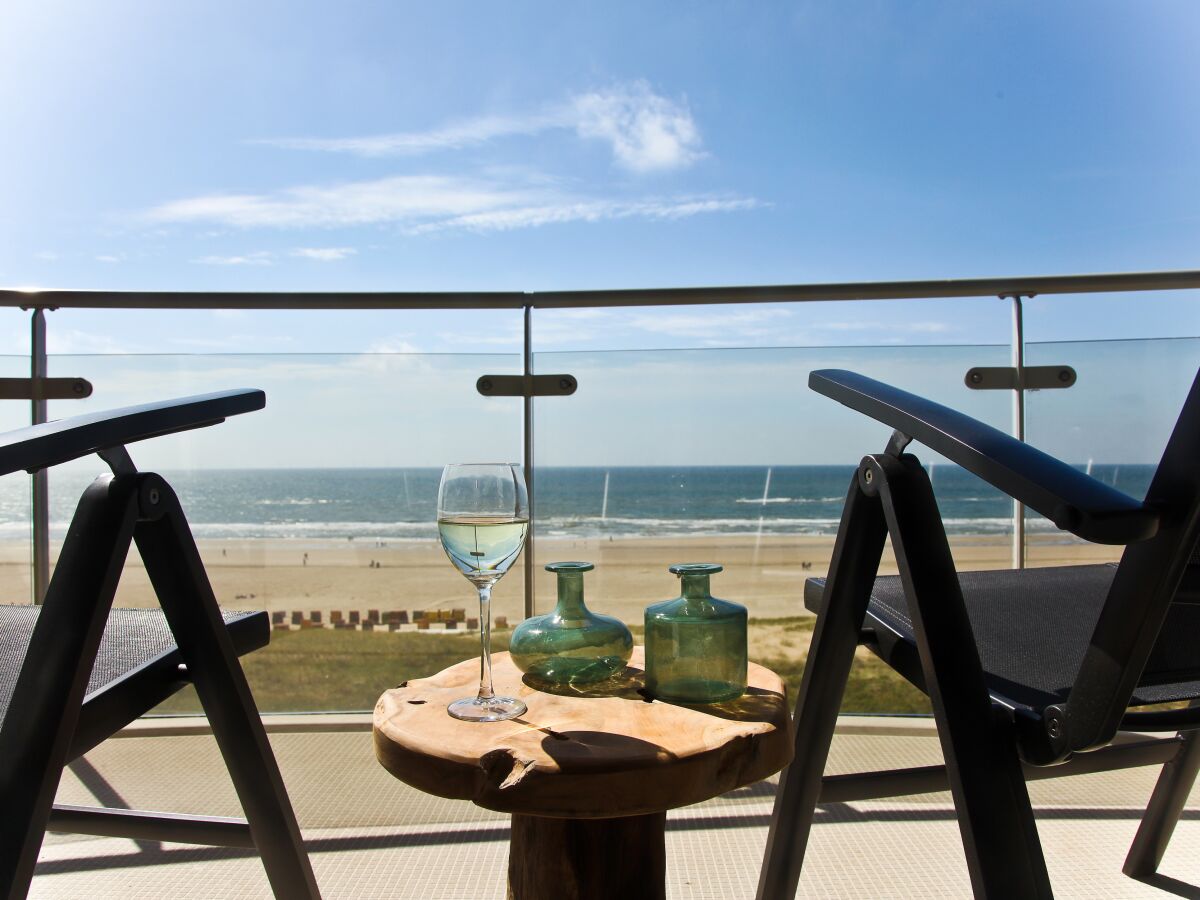 Balkon mit Meerblick