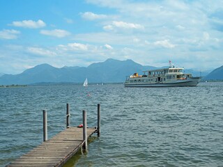 fußläufige Seepromenade Prien am Chiemsee