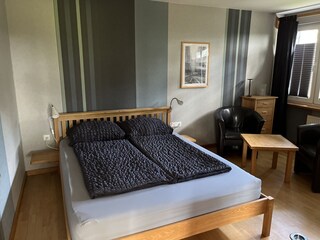 2. Schlafzimmer obere Etage