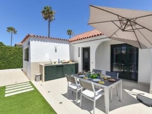 Holiday house Zentraler Bungalow mit Gemeinschaftspool in Maspalomas - Playa del Inglés - image1