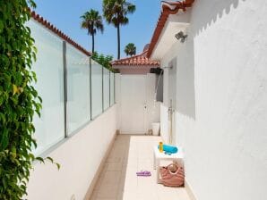 Vakantiehuis Centraal gelegen bungalow met gemeenschappelijk zwembad in Maspalomas - Playa del Inglés - image1