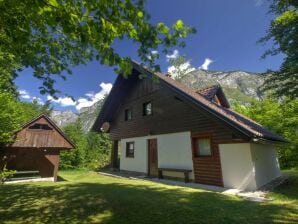 Serene Apartment in Bohinjsko jezero near Ski Lift - Bohinjska Bistrica - image1