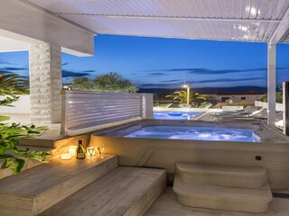 Apartment Arbanija  39