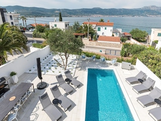Appartement Arbanija Buitenaudio-opname 10
