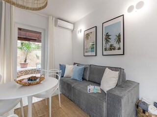 Apartment Arbanija Ausstattung 17