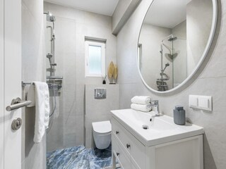 Apartment Arbanija Ausstattung 25