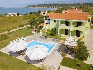 Apartment Ljubac Außenaufnahme 3