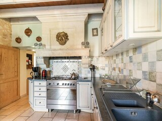 Castello Plassac Caratteristiche 10