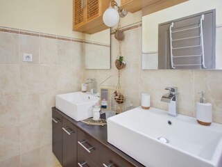 Ferienhaus Saint-Cirq-Madelon Ausstattung 37