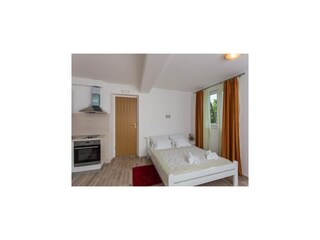 Apartment Brsecine Ausstattung 11