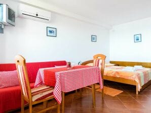 Apartment Guesthouse Home Sweet Home - Studio with Terrace and Sea View - Dubrovnik - image1