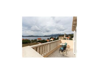 Appartement Suđurađ Buitenaudio-opname 3