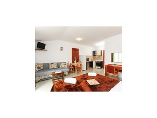 Apartment Suđurađ Ausstattung 7