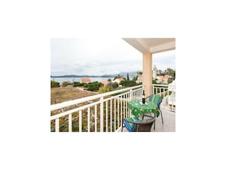 Appartement Suđurađ Buitenaudio-opname 2