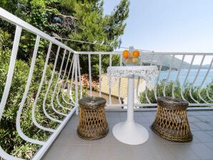 Appartement Guest House Daniela - Double Room with Balcony and Sea View - SOBA 4 - Mlini - image1