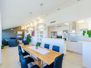 Villa Mlini Características 22